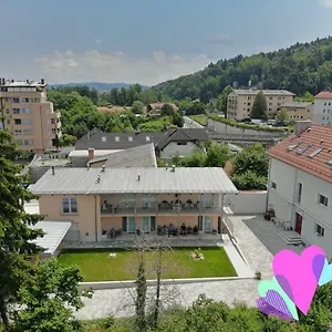 accommodation-baron.hotels-in-ljubljana.com/